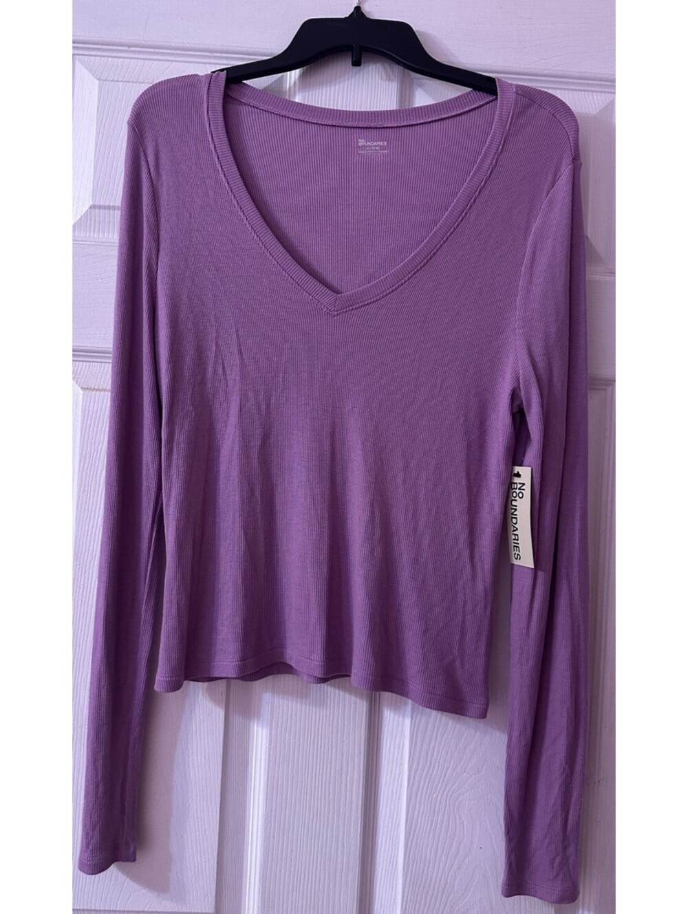 No Boundaries Womens XL 16-18 Lilac Purple Ribbed V Neck Long Sleeve NWT